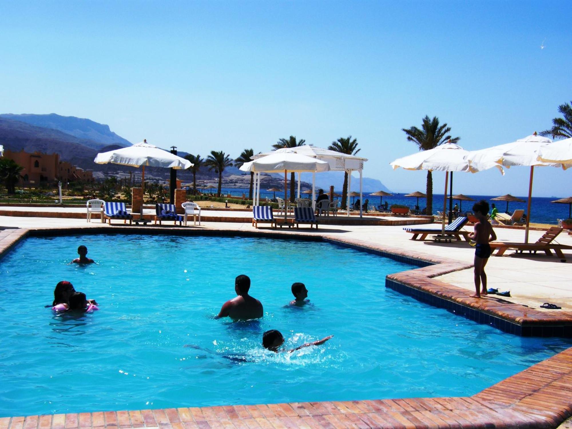 Dome Marina Hotel & Resort Ain Sokhna Ain Sukhna Exterior photo