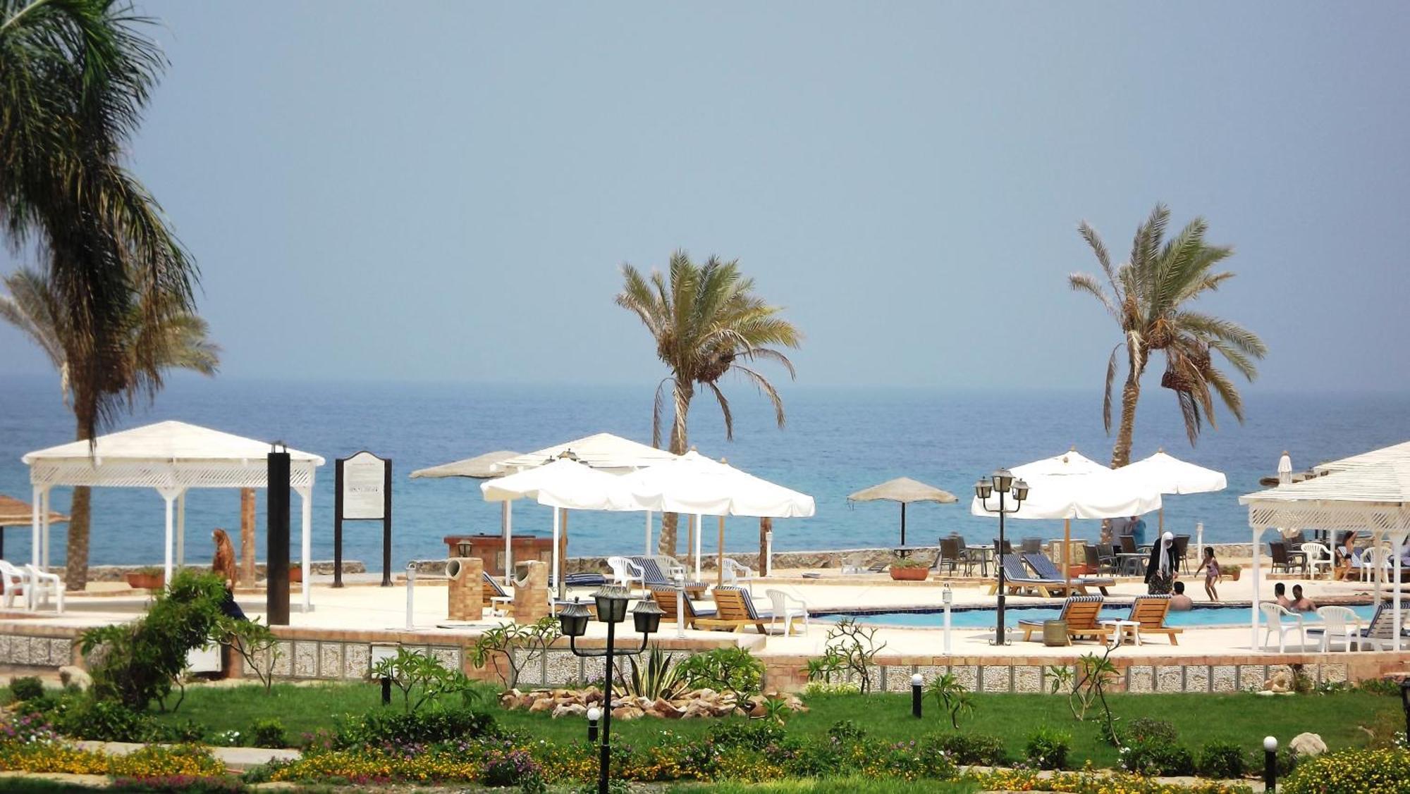 Dome Marina Hotel & Resort Ain Sokhna Ain Sukhna Exterior photo